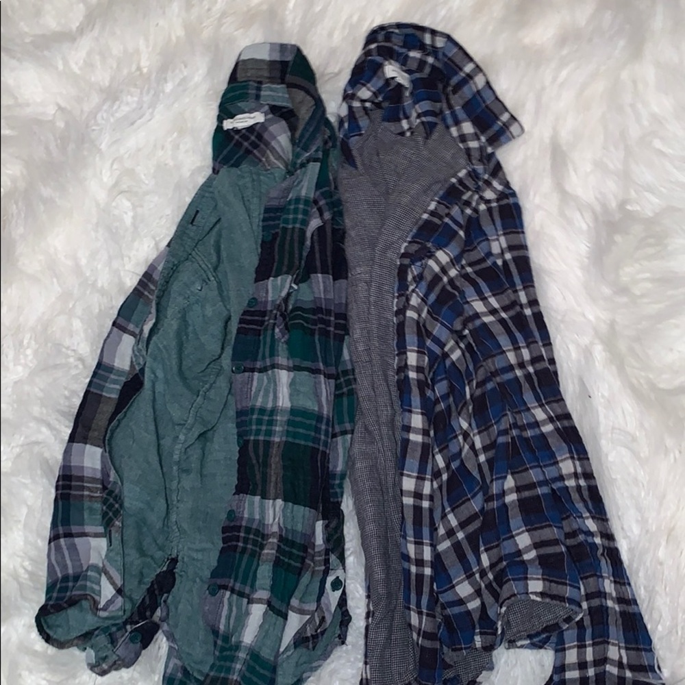 Two beachlunchlounge plaid flannels
